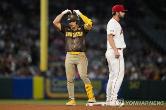 김하성, MLB 복귀 예상…멀티히트와 2루타로 활약!