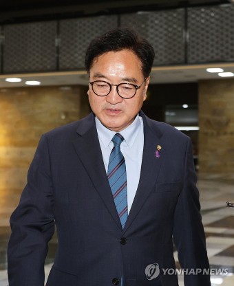 우원식 국회의장의 생각은?