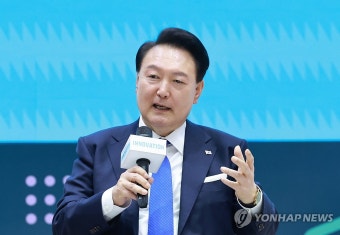 윤석열 대통령, 한-우즈베크 혁신 미래세대 간담회