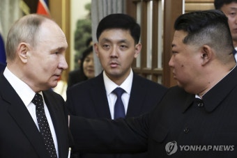 [북러 회담] 핫라인 가동 정례화?…푸틴 초청에 김정은 모스크바 갈까