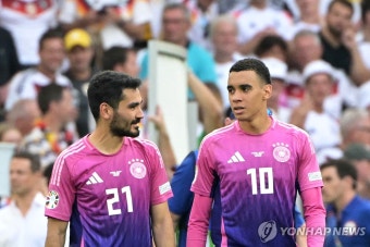 '전차군단' 독일, 헝가리에 2-0 승리…유로 16강 확정