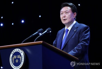 尹, 北오물풍선·북러조약에 