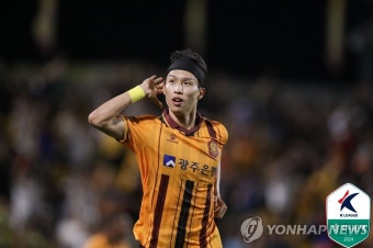 광주FC 엄지성, 잉글랜드 2부 스완지서 영입 제안 받아