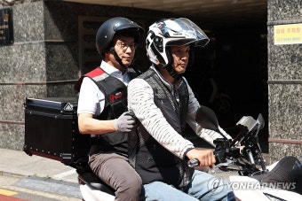 배달라이더 체험하는 윤상현