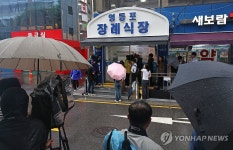 영등포병원 앞 취재진