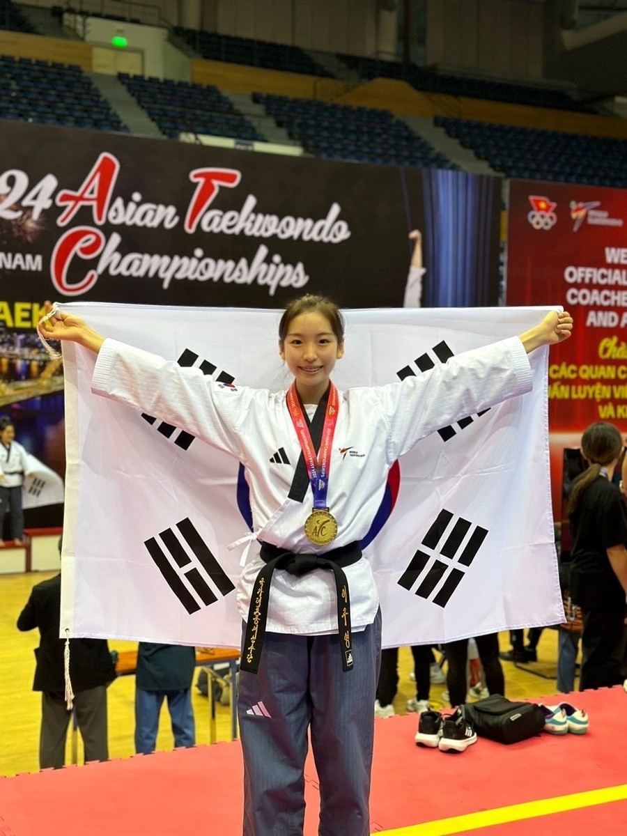 배우 이주영, SSG 랜더스 홈경기서 생애 첫 시구 도전!