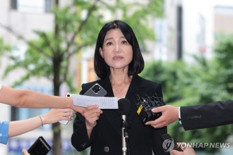 이진숙 방통위원장 후보자, 청문회 준비 사무실 첫 출근