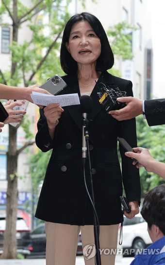 이진숙 방통위원장 후보자, 청문회 준비 사무실 첫 출근
