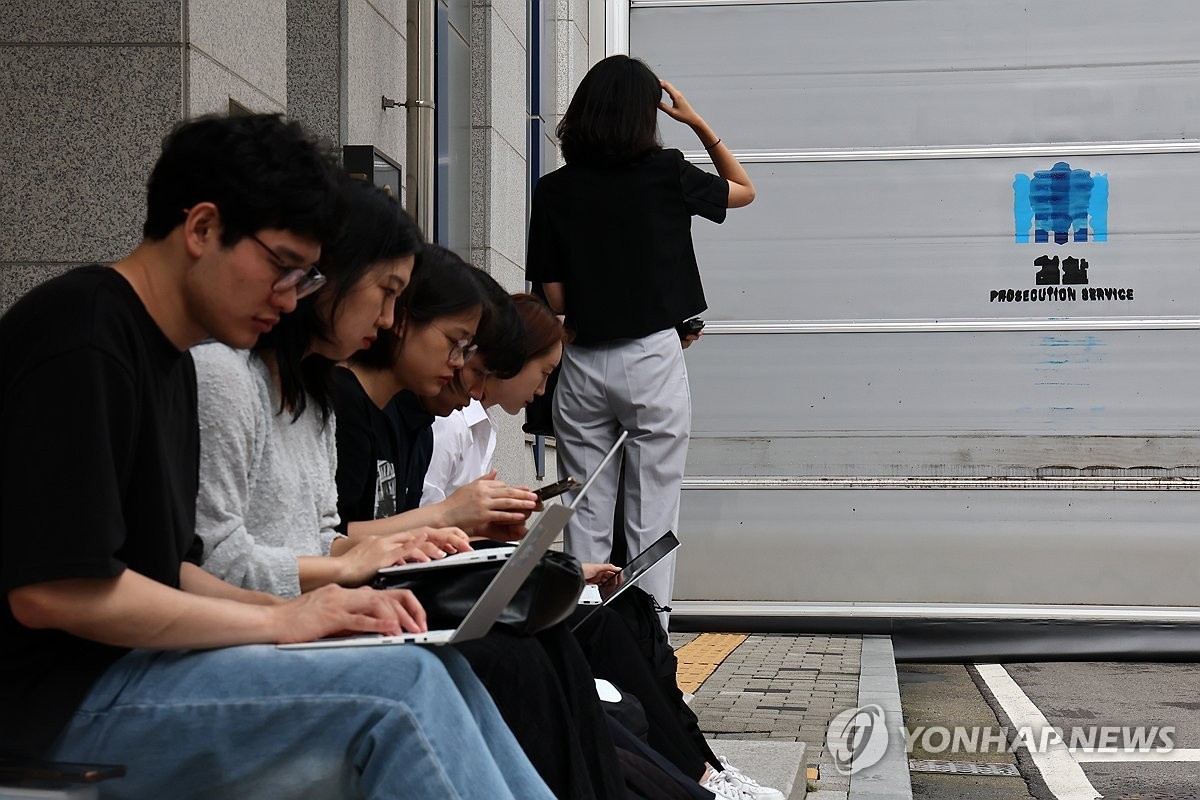 카카오 창업주 김범수, SM 엔터테인먼트 주가 시세 조종 혐의 불구속 재판 받기로 결정