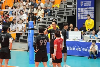 한국남자배구, 32년만에 브라질에 승리…코리아컵 개막전 승전고