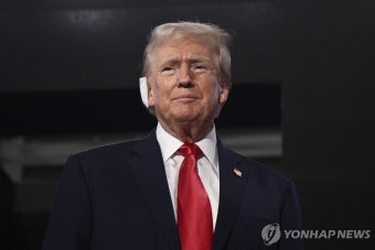 [1보] 트럼프, 블룸버그 인터뷰 
