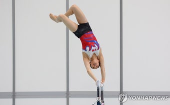 북한 안창옥, 이단 평행봉 훈련