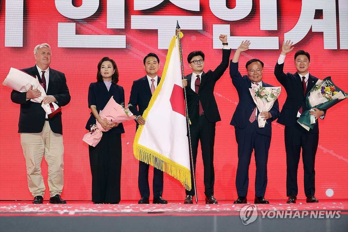 한동훈 대표, 당원 게시판 논란에 불필요한 자중지란에 빠질 일이 아니다 발언