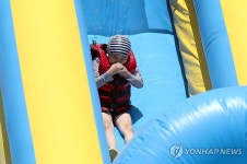 코에 물 들어갈라