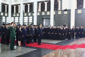 한덕수 총리, 베트남 공산당 서기장 조문