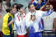 [올림픽] 판잔러, 남자 자유형 100ｍ 세계新…아시아 선수 92년 만의 우승(종합)