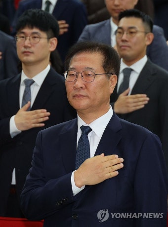 신임검사 임관식 참석한 박성재 장관