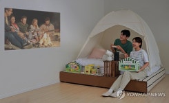 삼성전자, 오뚜기와 라이프스타일 TV 이색 한정판 굿즈 공개