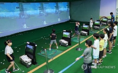 방학을 맞아 맞춤형 골프 교육