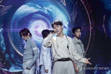 무대 하는 정대현