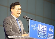 민주 의원들, 금투세 갑론을박…박찬대 다양한 의견 경청