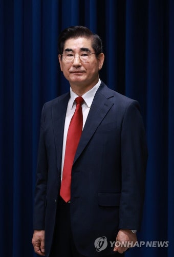 인사브리핑 참석한 김용현 국방장관 후보자