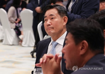 독립유공자 후손 초청 오찬 참석한 신원식 안보실장과 김태효 1차장