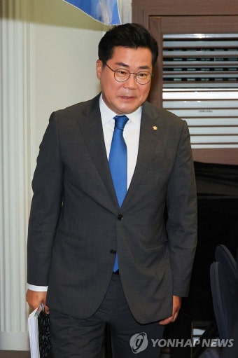 박찬대 당대표 직무대행, 관훈토론회 참석