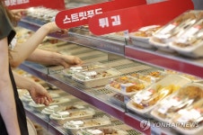 오일순식품마트 | '가성비' 높은 마트 즉석식품 인기