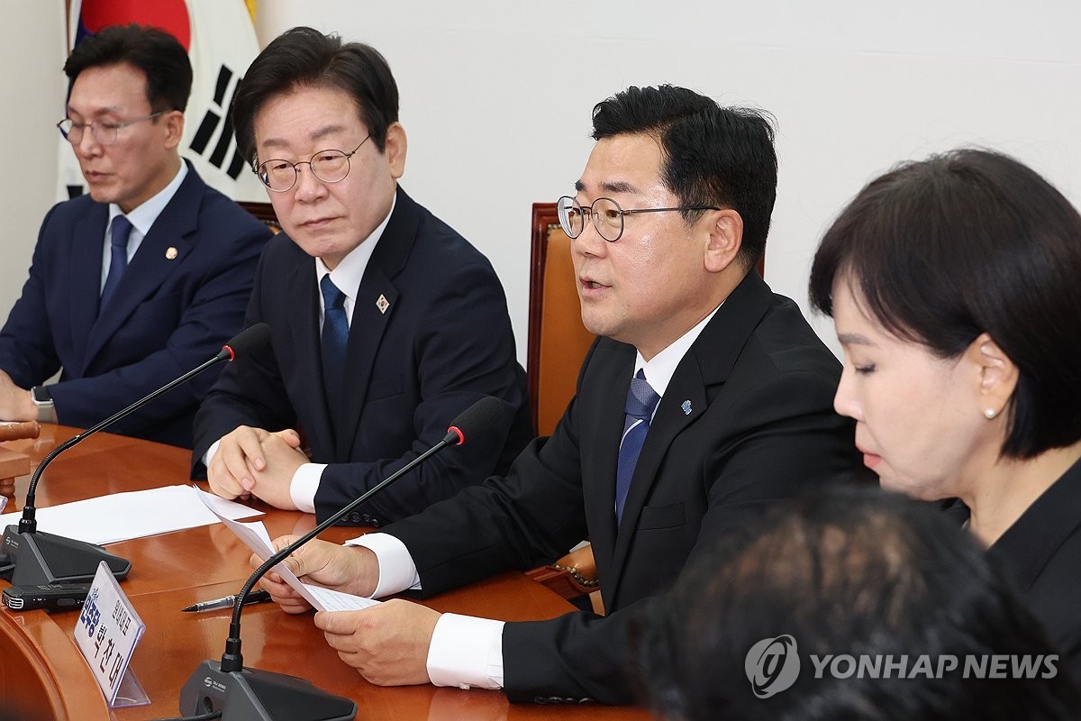 박찬대, 의료대란 해결 위해 협의체 제안하며 윤석열 대통령 비판