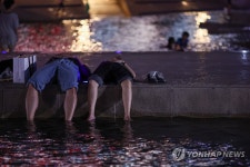 서울 사상 초유 '한달 연속 열대야'…8월말까지 기록 경신한다