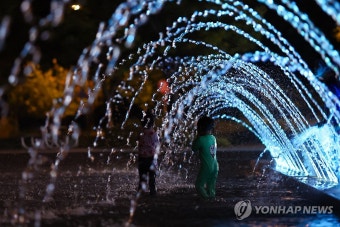[내일날씨] 더위 꺾인다는 처서에도 무더위…전국 흐리고 비