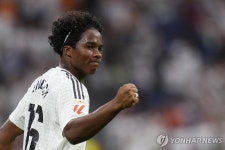브라질 18세 신성 엔드릭, R마드리드 데뷔 10분만에 골맛