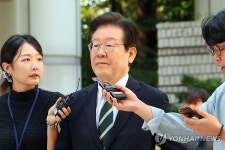 '묵묵부답'