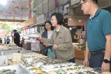 청주 가경터미널시장 방문 오유경 식약처장