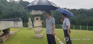 추석 연휴 대비 광명 영회원 현장점검 하는 이경훈 차장
