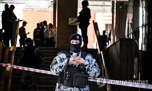 러시아 최고 부자 여성 김 와일드베리스, 남편과의 이혼 사태로 사회 떠들썩 총격전까지 벌여