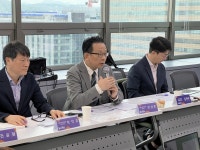 영진위원장 중예산 영화 10편 제작지원…사다리 역할 할 것