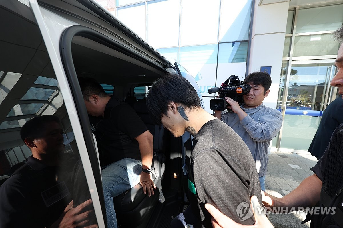 순천시 살인 사건 피의자 박대성, 검찰 송치…흉기로 10대 찔러 사망(MURDER UPDATE)