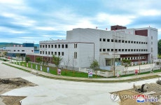 평우종합건설(주) | 김정은, 평북도 지방공업공장건설장 방문