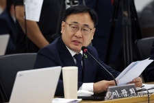 질의하는 이광희 의원