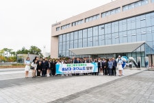 청암 이언구 회장, 농촌 지역 청소년 대학 견학 지원