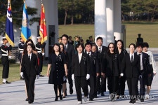 국립서울현충원에서 독립유공자 합동 위패 봉안식 엄수