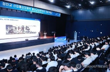 정인교 통상교섭본부장, 진주시 특성화고교생 FTA 특강