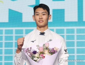 1라운드 1순위로 대한항공의 지명을 받은 김관우
