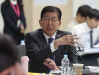 질의하는 이상식 의원