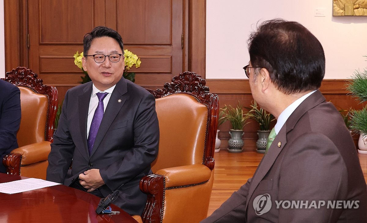검찰 개혁과 사망 예방 논의, 국회의장과 고용부 장관의 대화