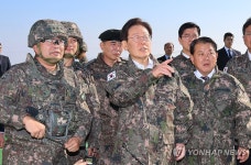 17사단 3경비단 방문한 이재명 대표