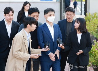 'SM 시세조종' 카카오 김범수 보석 석방