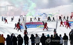 겨울아, 반갑다 강원 평창 용평스키장 22일 개장